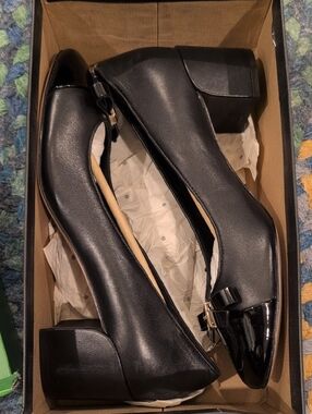 Kate Spade Deco Bow Smooth Leather Ballet Pump